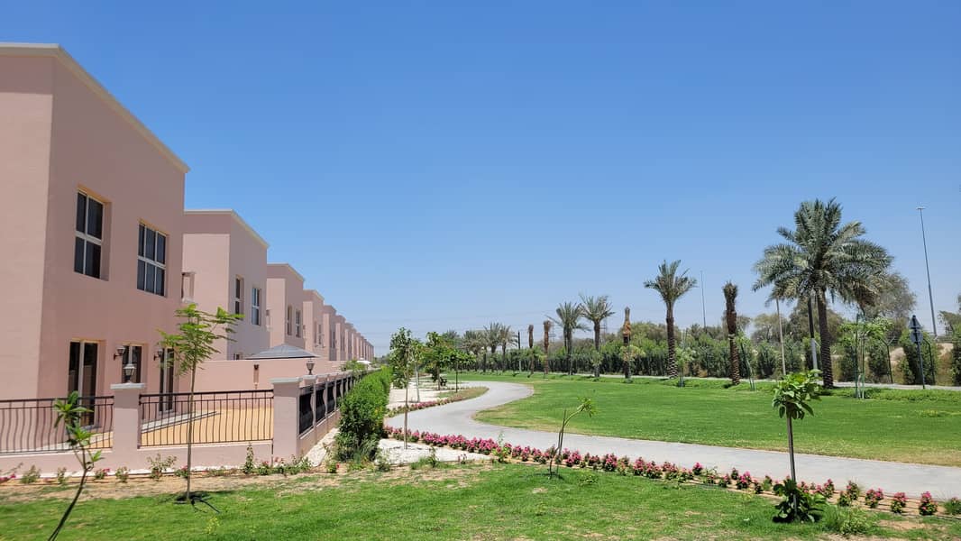 1 Month Free | 5 Bedroom with Maid's Room | Specious Size Villa for Rent in Nad Al Sheba, Dubai.