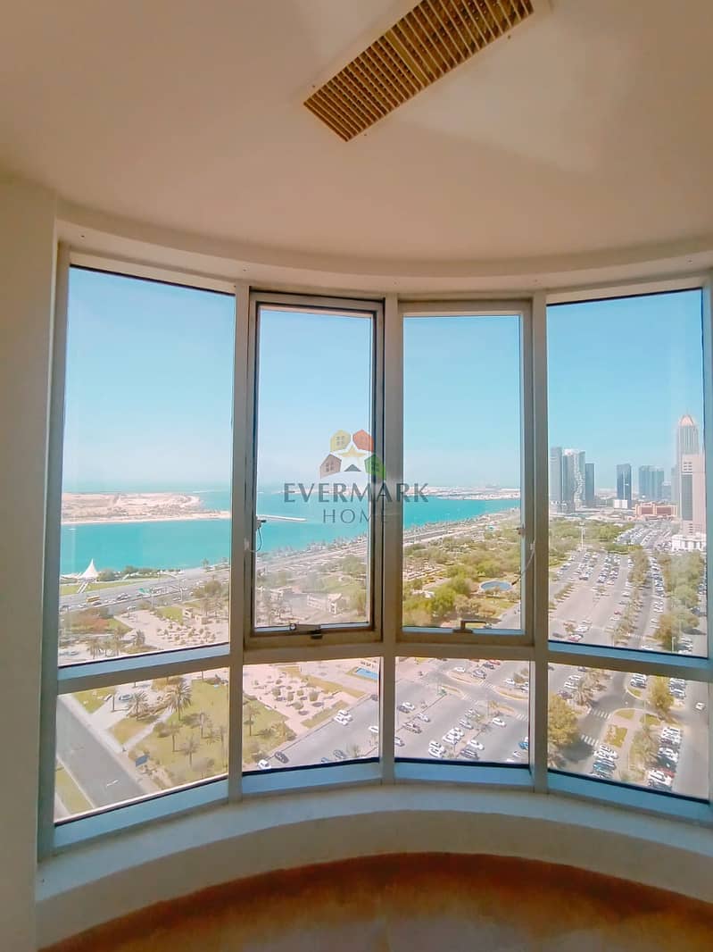 Sea- View! 4 Bedrooms with Maids Room - Near Corniche Beach