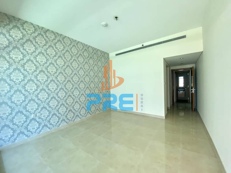 Huge Terrace apartment Well-maintained 1bhk