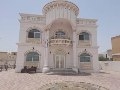 4 Bedroom Villa for Rent in Oud Al Muteena, Dubai - Nice 4B/R Villa For Rent IN Oud Al Mateena 2