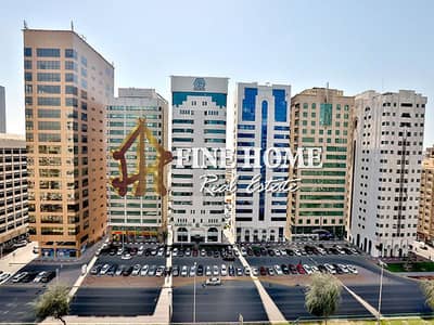 مبنی تجاري  للبيع في شارع المطار، أبوظبي - للبيع| بناية مميزة | 5 طوابق | 5 محلات |21 شقة