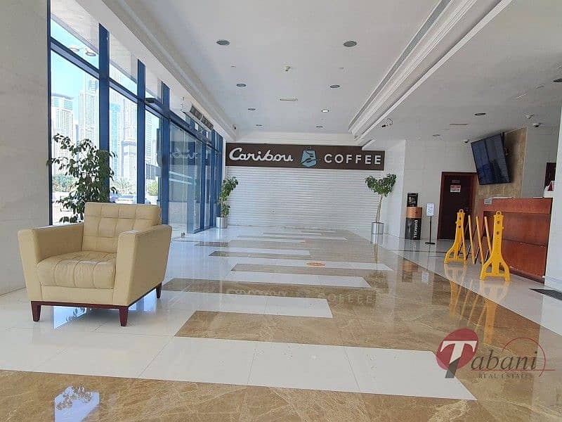 Ready to move Office for sale in Jumeirah Bay