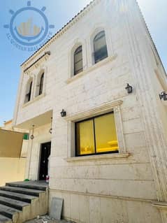 Villa for rent in Ajman, Al Rawda area, second inhabitant, super deluxe finishing