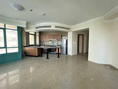 2 Bedroom Flat for Rent in Dubai Marina, Dubai - Sea View | Well Maintained | Easy Tram Access