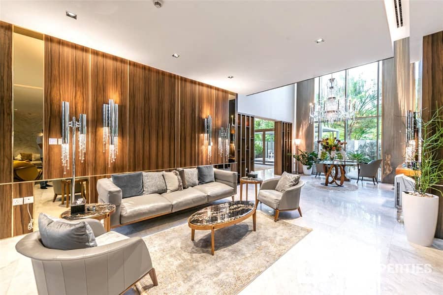 Upgraded | 5BR Contemporary | Vacant