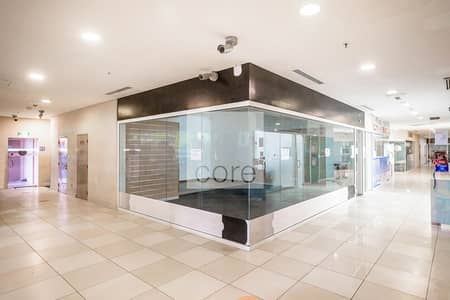 Shop for Rent in Jumeirah Lake Towers (JLT), Dubai - Fitted Retail  | Prime Location | DMCC