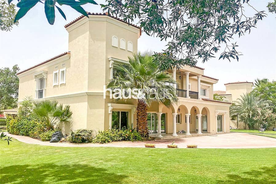 Available Now | 6 Bed Luxury Villa | Park Backing