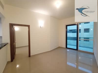 1 Bedroom Flat for Rent in Al Khalidiyah, Abu Dhabi - A unique fusion of convenience and luxury. Available now!