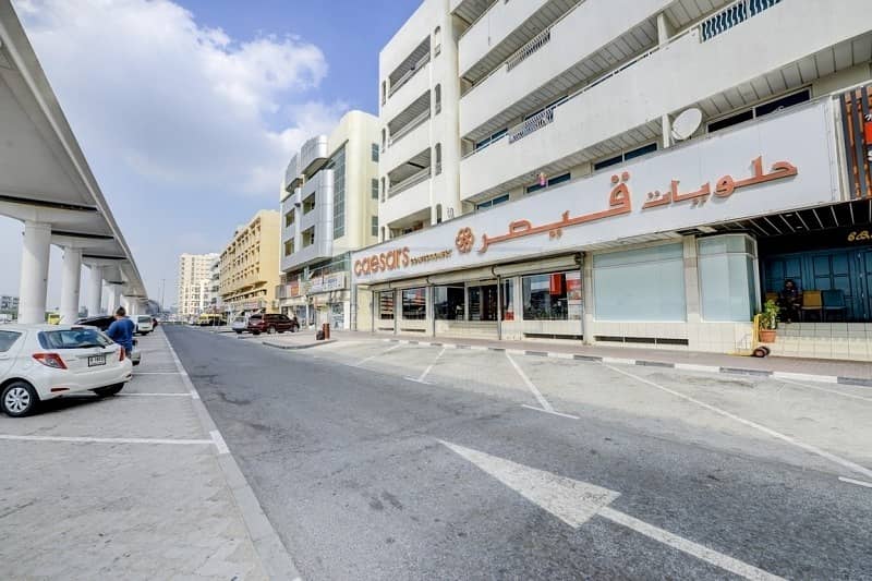 Stunning 1 B/R Apartment with Central A/C Chiller free & Parking in Al Qusais