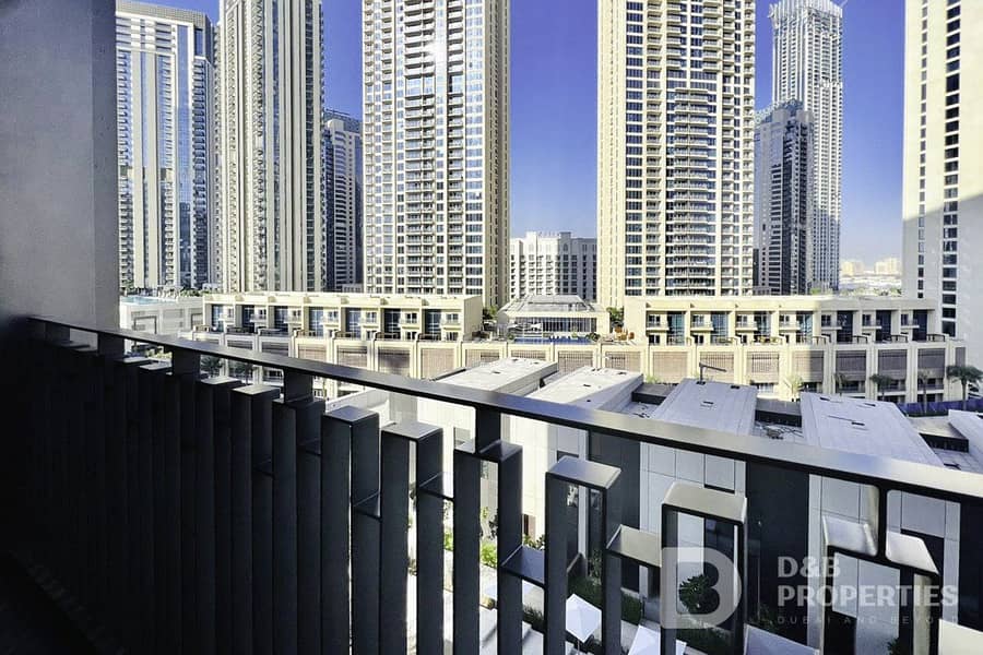 BURJ VIEW | WITH APPLIANCES | CHILLER FREE