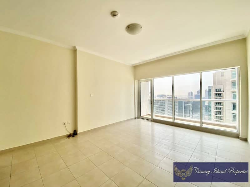 位于迪拜市中心，努乔姆塔 1 卧室的公寓 1000000 AED - 5890069