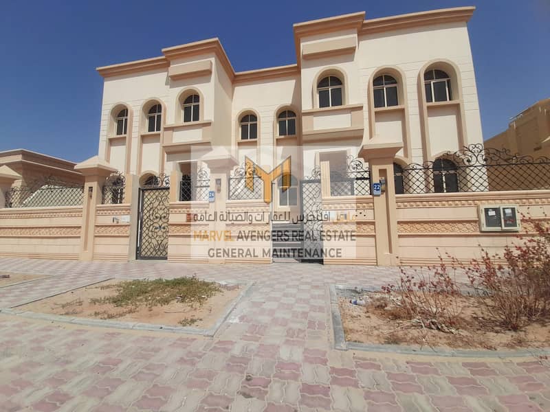 Private Entrance 4 MB-R villa w/ pvt yard + Maidroom for rent MBZ city