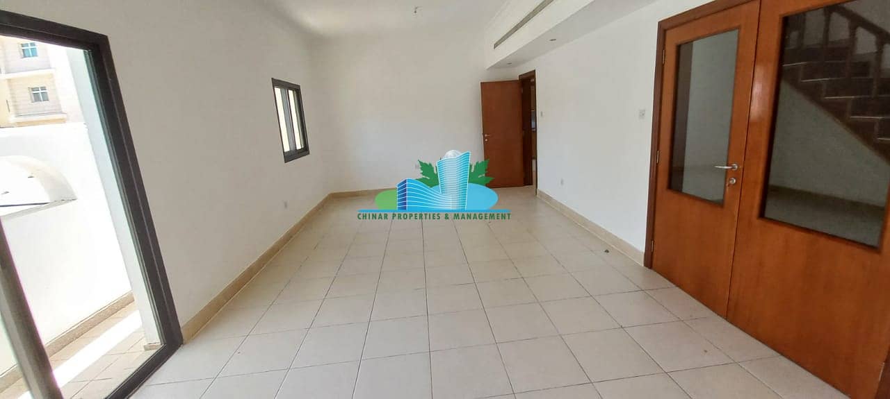 Квартира в Аль Манасир, 3 cпальни, 85000 AED - 5948133