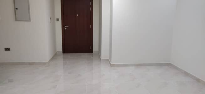 شقة 1 غرفة نوم للايجار في مصفح، أبوظبي - شقة في مصفح 1 غرف 40000 درهم - 5948672