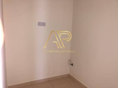 WELCOME TO THIS, 3 BEDROOM APARTMENT IN THE CENTRE OF DUBAI