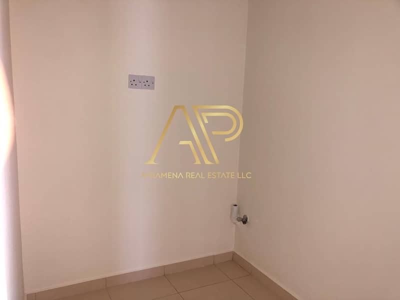 شقة في بناية شيخ راشد،شارع الشيخ زايد 3 غرف 74399 درهم - 5949247