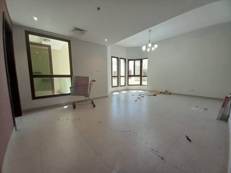 شقة في أبو هيل،ديرة 1 غرفة 45000 درهم - 5950051