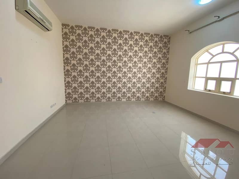 1 BHK  | Without commission | regular kitchen | large areas |