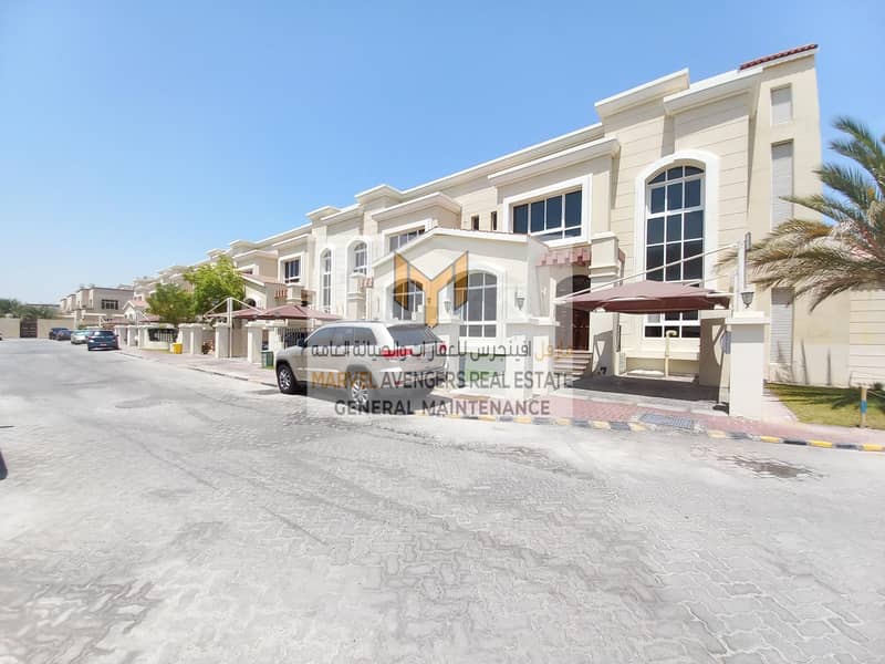 NICE IN COMPOUND 4MBR VILLA  W/SHADED PARKING