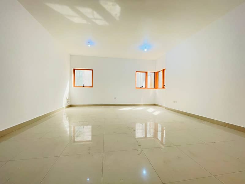 hot offer 3bhk apt 70k 4 payments central ac with maid room at delma street