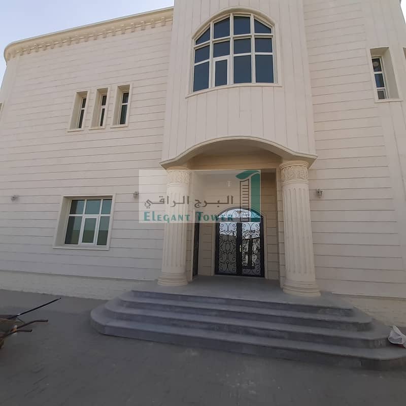 Standalone villa for rent in Mohammed bin Zayed City, the first inhabitant of the super deluxe, consisting of 5 bedrooms