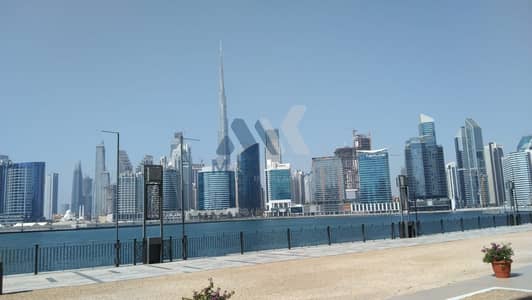 Shop for Rent in Business Bay, Dubai - Canal & Burj Views | Spacious Layout | Ready to Move In
