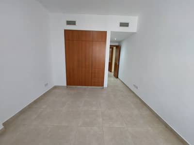 شقة 1 غرفة نوم للايجار في بر دبي، دبي - شقة في المنخول بر دبي 1 غرف 50000 درهم - 5951962