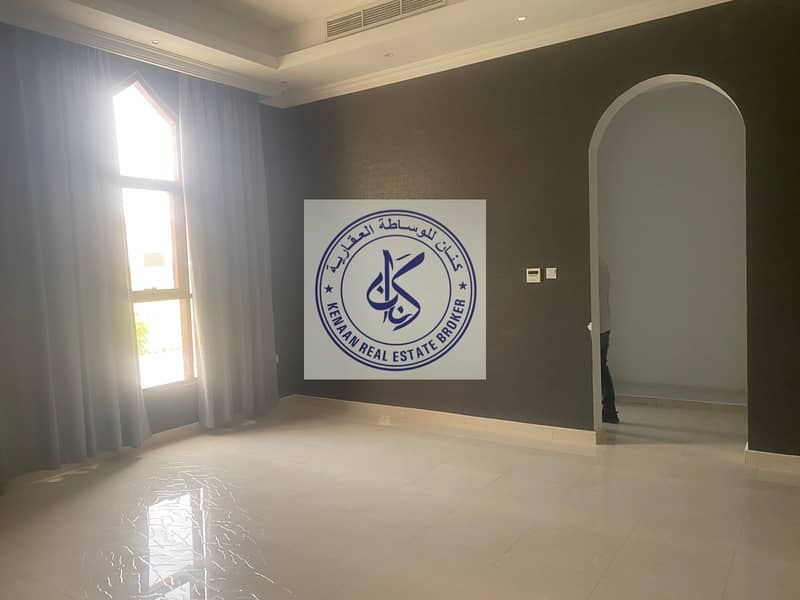 Kinan real estate brokerage offers you Villa in Al Khawaneej, six rooms, a hall, a Majlis, an indoor kitchen, an outdoor