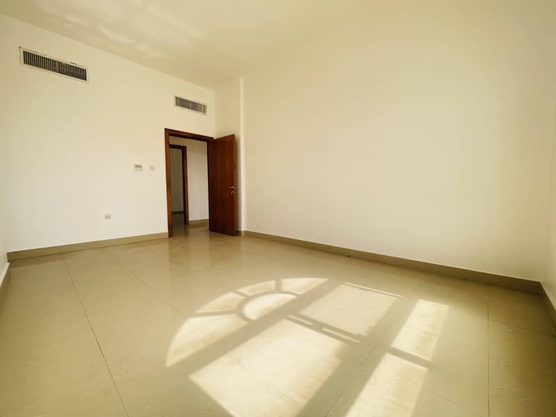 Fabulous 03 Bedroom Apt at Al Muroor Rd 29th St: Behind Akhter Supermarket for 60k upto 4 Payment’s