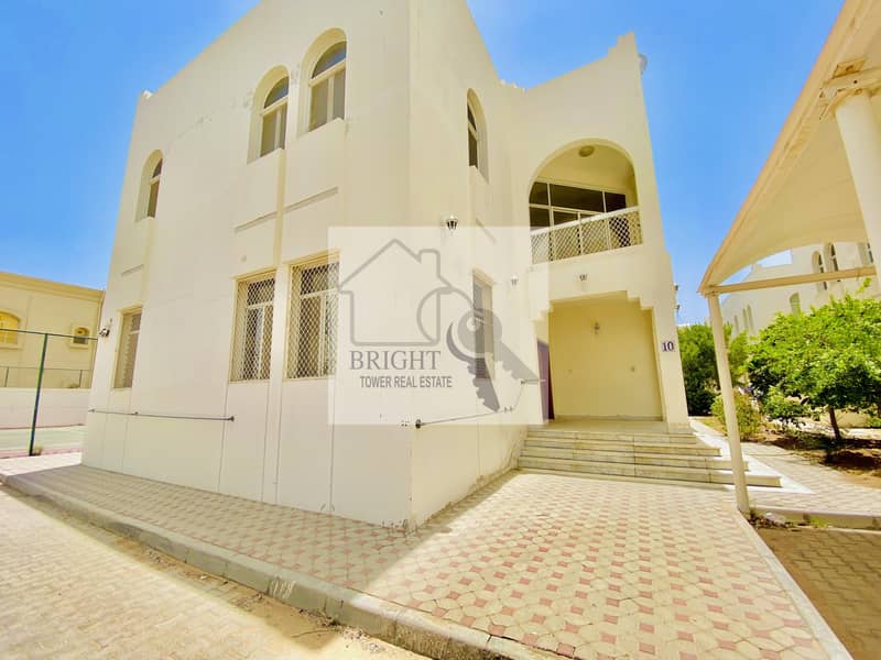 5 Bedroom Compound Villa In Al khabisi