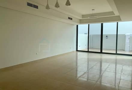 4 Bedroom Townhouse for Rent in Wasl Gate, Dubai - Vacant n Furnished 4BR+M Single Row close to entry