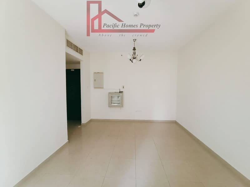 HOT DEAL 1BHK Apartment with 12 chqs or 1 Month Free With Balcony parking  on NEW BUIDING