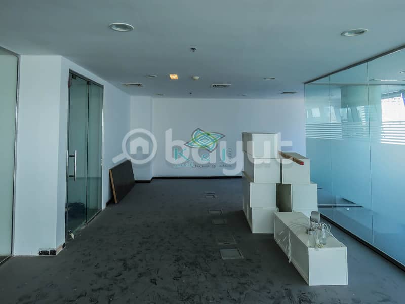 Office w/ 3 Parking Available I Dubai Canal View