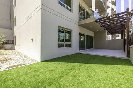Refurbished | 2 BR + Study | With Courtyard