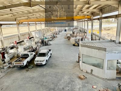 Factory for Sale in Mussafah, Abu Dhabi - HOT DEAL!! BIG MARBLE FACTORY IN ICAD 3 ON A LARGE LAND AREA W OFFICES AND ALL THE EQUIPMENT