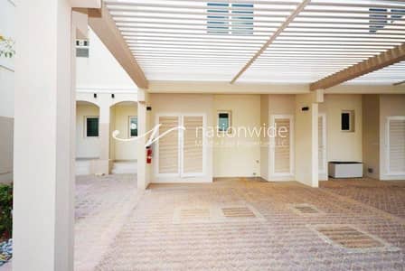 2 Bedroom Townhouse for Sale in Al Ghadeer, Abu Dhabi - Charming 2+1 Townhouse Perfect for Your Family