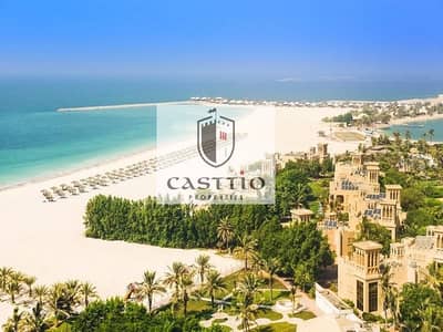 2 Bedroom Townhouse for Sale in Al Hamra Village, Ras Al Khaimah - Villa on a private beach in the heart of a private island