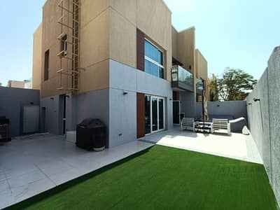 3 Bedroom Villa for Sale in Dubai Science Park, Dubai - Exclusive 3 Bed + Maid Villa | Upgraded | Exclusive