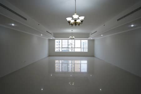 شقة 4 غرف نوم للايجار في القصباء، الشارقة - شقة في برج روبوت بارك القصباء 4 غرف 90000 درهم - 5501096