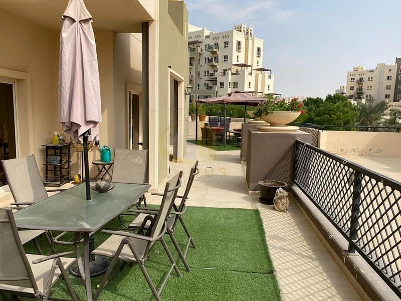 Big Layout | Spacious 3 bedroom Apt With Terrace