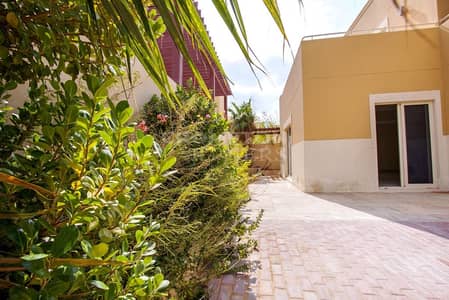 3 Bedroom Villa for Rent in Al Raha Gardens, Abu Dhabi - Luxurious Type 8 Townhouse|Balcony|Study|Garden