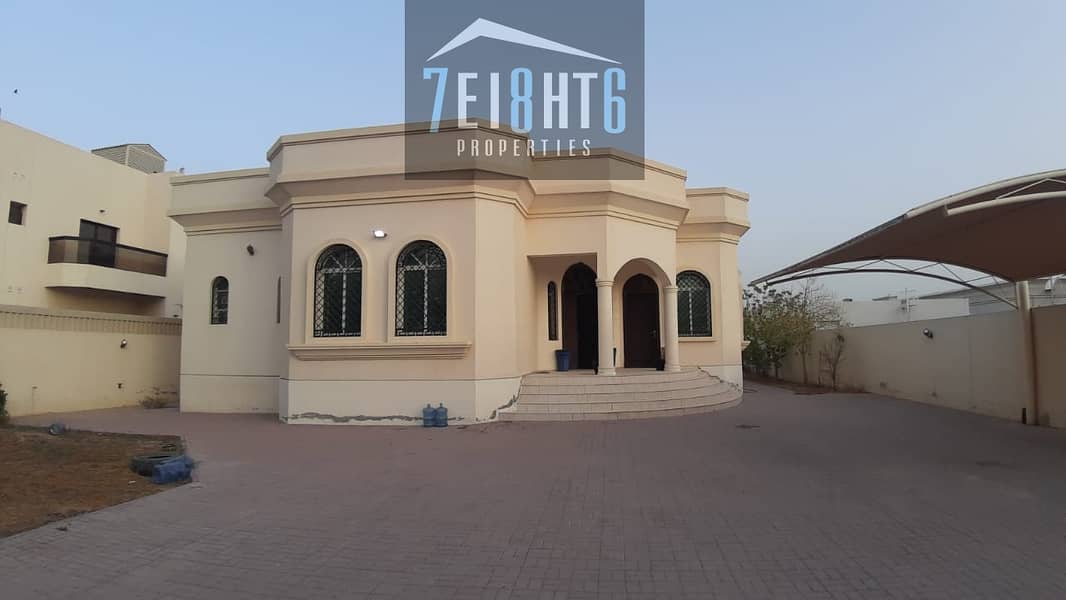 Outstanding property: 3 b/r good quality independent villa + large garden for rent in Barsha South 2