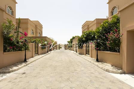 فیلا 4 غرف نوم للبيع في مدينة بوابة أبوظبي (اوفيسرز سيتي)، أبوظبي - فیلا في فلل الشاطئ مدينة بوابة أبوظبي (اوفيسرز سيتي) 4 غرف 3600000 درهم - 5966402