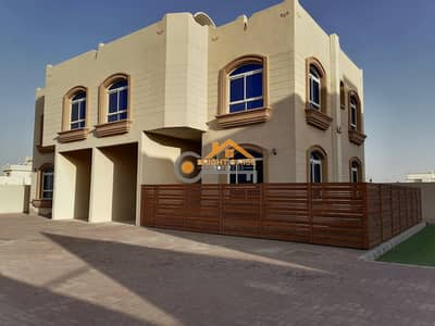 4 Bedroom Villa for Rent in Mohammed Bin Zayed City, Abu Dhabi - Nice 4 BR villa with Maid room - MBZ city