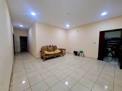 Hot offer 3bhk apt 55k 3 payments water & Electricity Including at mushrif area airport road