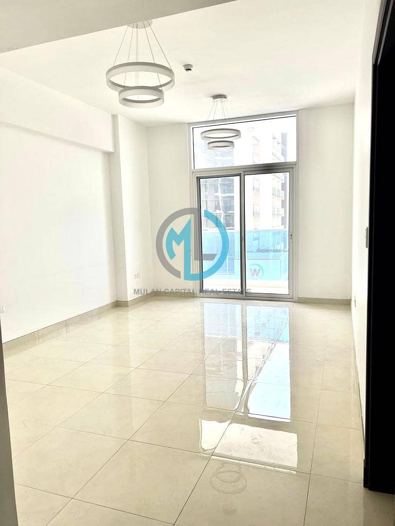 BRAND NEW SPACIOUS APARTMENT FOR RENT!