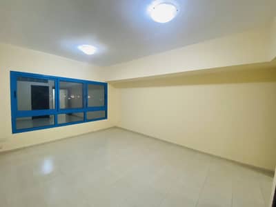 1 Bedroom Flat for Rent in Al Rumaila, Ajman - Spacious 1BHK |  No Commission | Closed Kitchen
