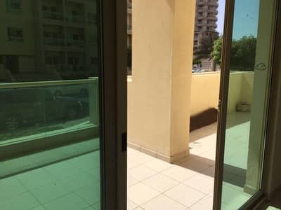1 Bedroom Flat for Sale in The Greens, Dubai - Investor DEAL 1BR With Big Terrace Tenanted Greens