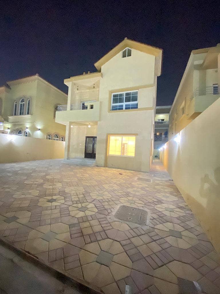 VILLA FOR RENT 5 BADROOM WITH HAL MAJLIS FOR RENT 75,000/-AED YEARLY MOWAIHAT 1 AJMAN