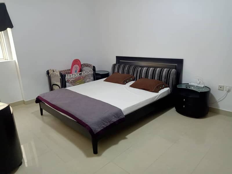 Furnished , 1050 Sq. Ft 1bhk with balcony, wardrobes, gym, s/pool in al Taawun area rent 2700 monthly